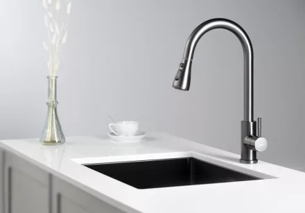 Sapho Mikela 2 funkciós konyhai csaptelep kihúzható fejjel, gun metal színben.