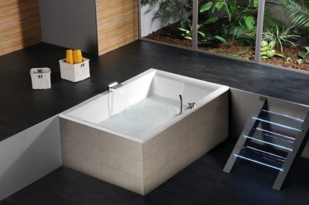 Polysan Dupla kétszemélyes aszimmetrikus akril fürdőkád tartó kerettel 180x120x54 cm, fehér 13711