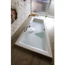   Polysan Triangl aszimmetrikus balos kád 180x120x50 cm, fehér 19611