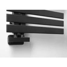 Sapho Cube Twin 50 mm csatlakozókészlet radiátorhoz, középső bekötés, matt fekete kivitelben.